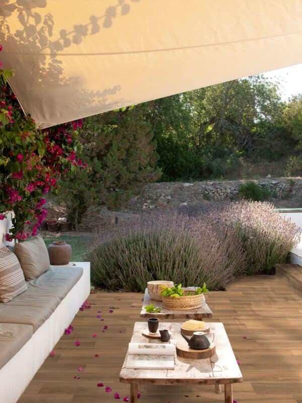 Alma Commercial Tiles